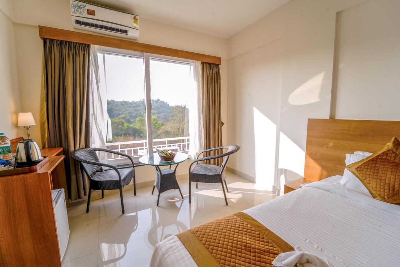 Hotel Wayfarer Porvorim Exteriér fotografie